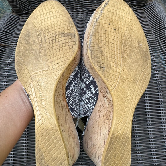 Stuart Weizman Snake Skin cork heeled open toe wedge shoes size 7.5 - Picture 9 of 9